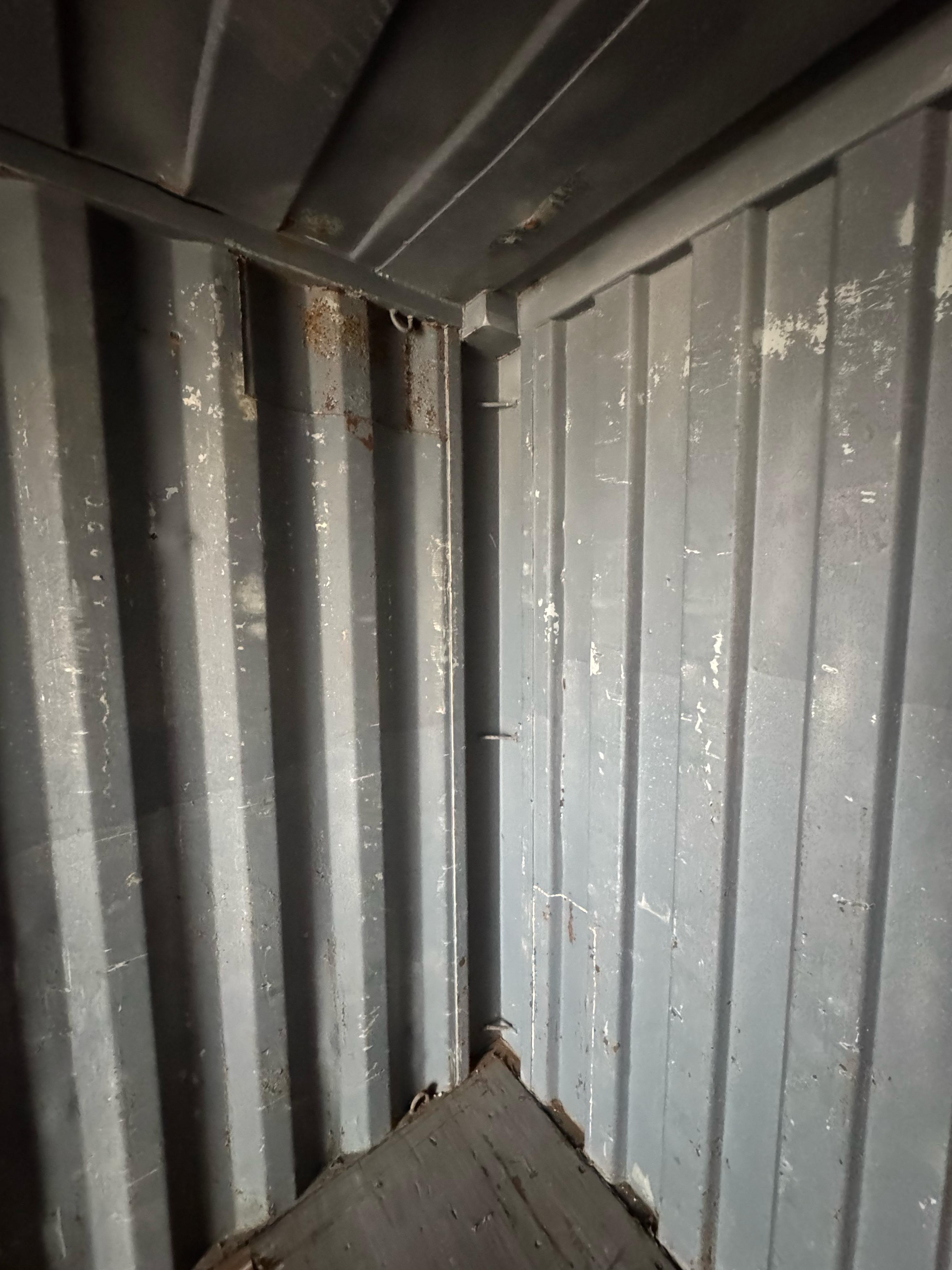 Морской контейнер TGHU0697994